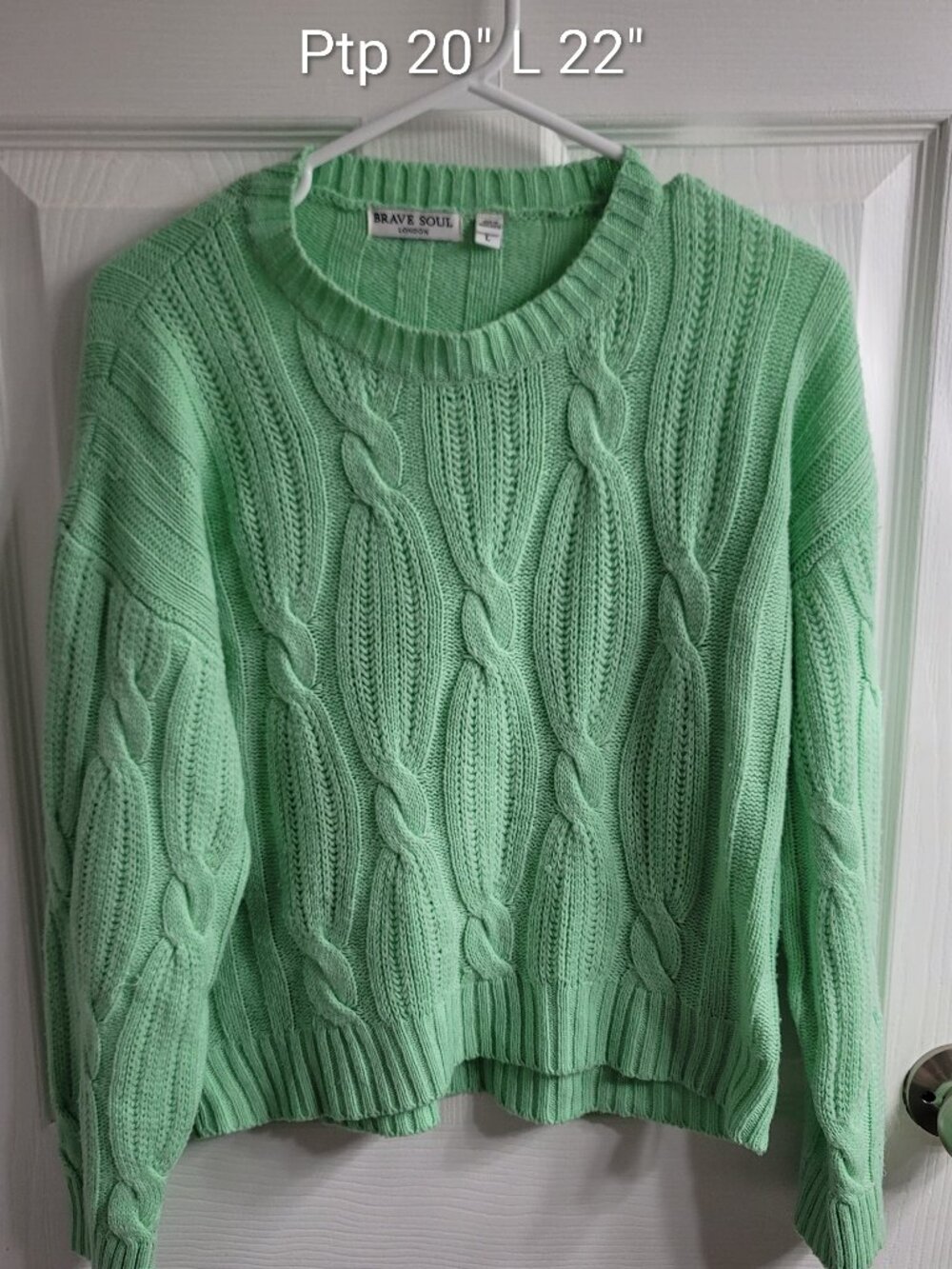 #890 FREE W PURCHASE Brave Soul Green Knit Style Sweater sz L